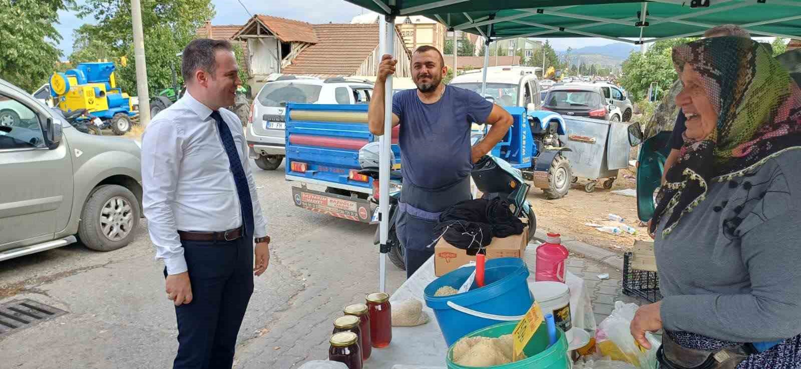 Cumayeri Kaymakamı vatandaşlara veda etti 