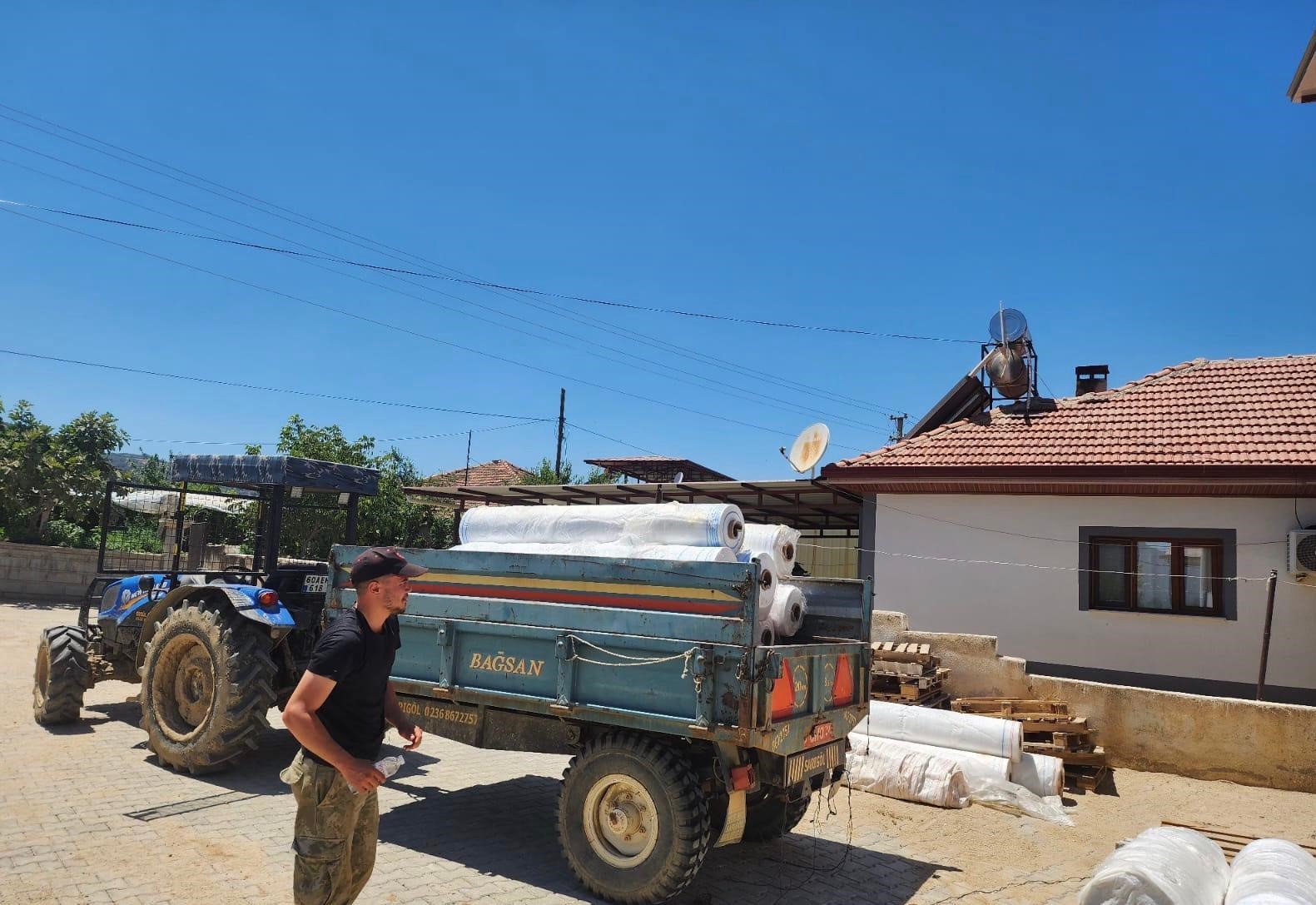 Sarıgöl Ovası’nda örtü seferberliği 