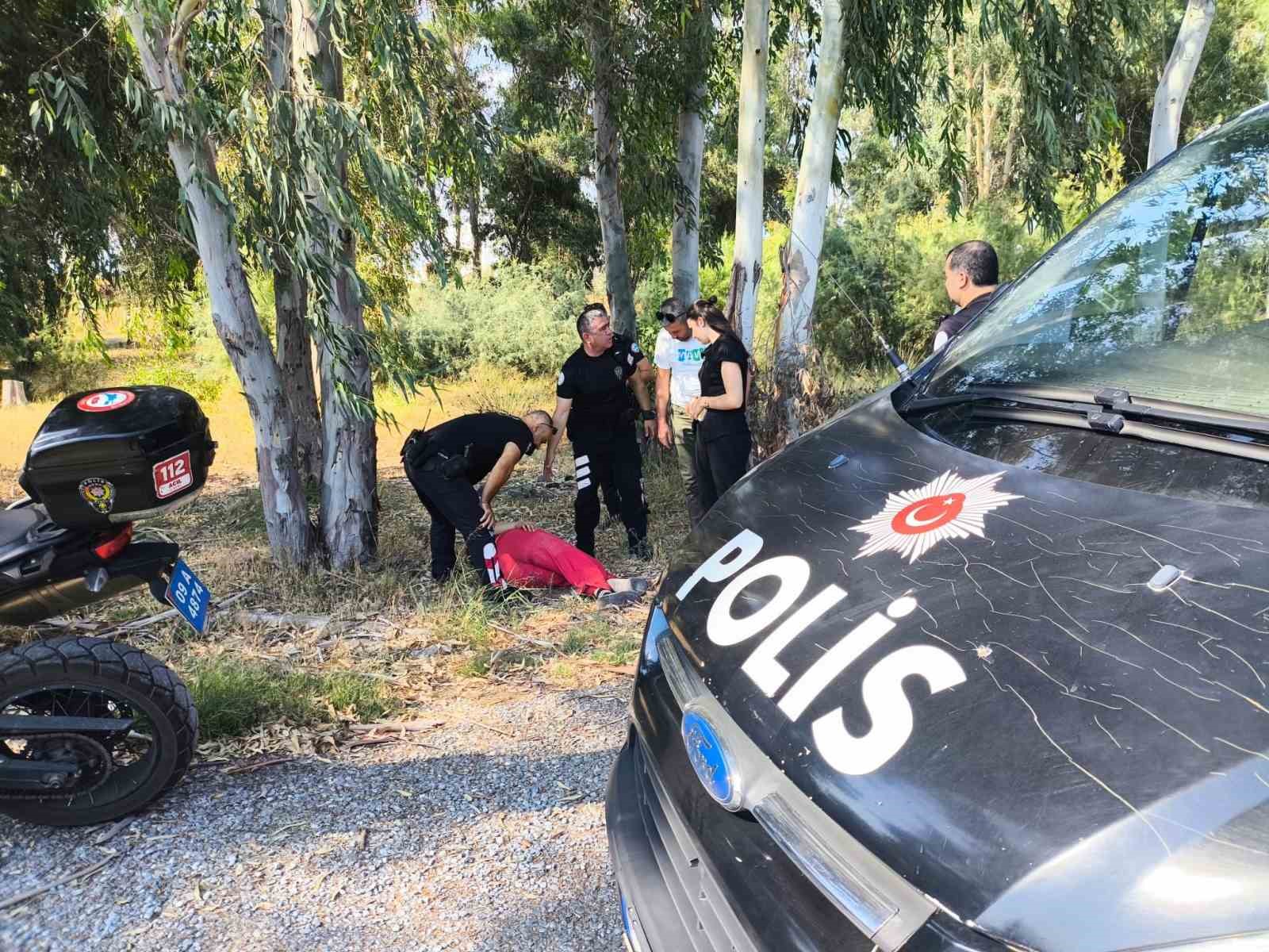 Evden kaçan genç kız yol kenarında yaralı halde bulundu 