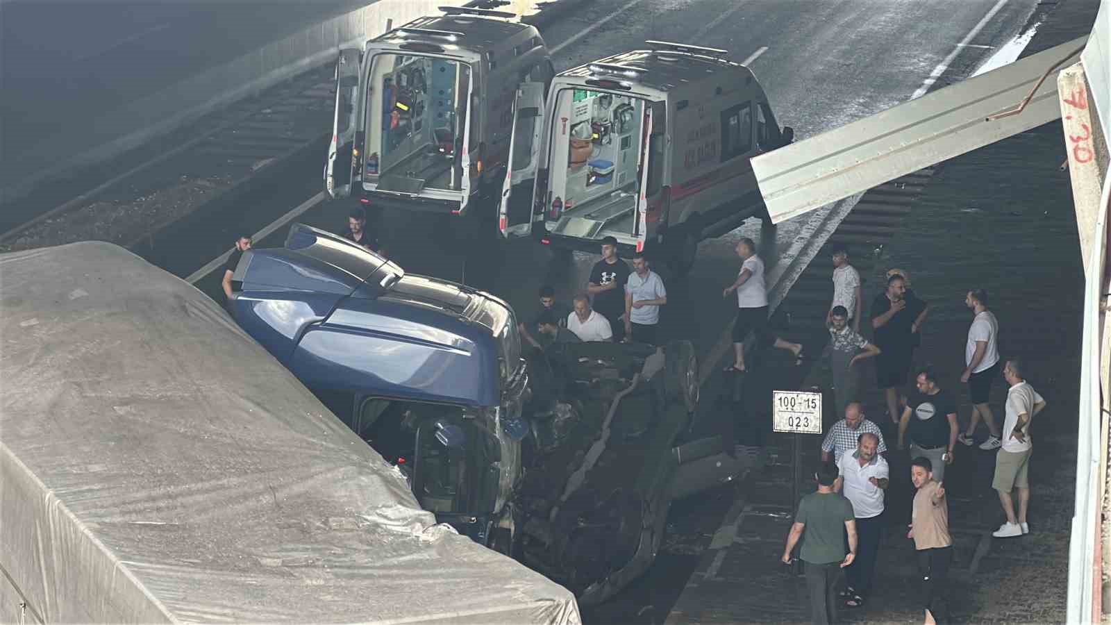 Kastamonu’da feci kaza: 3 ölü, 4 yaralı 