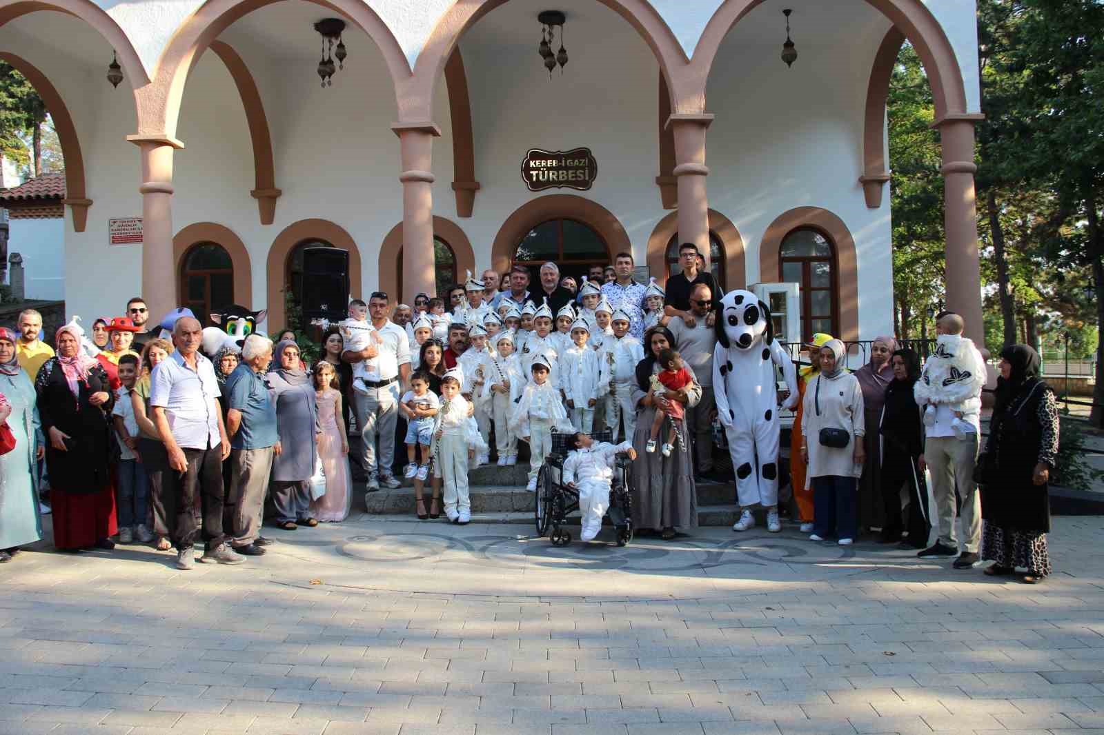 Çorum’da toplu sünnet şöleni renkli görüntülere sahne oldu 