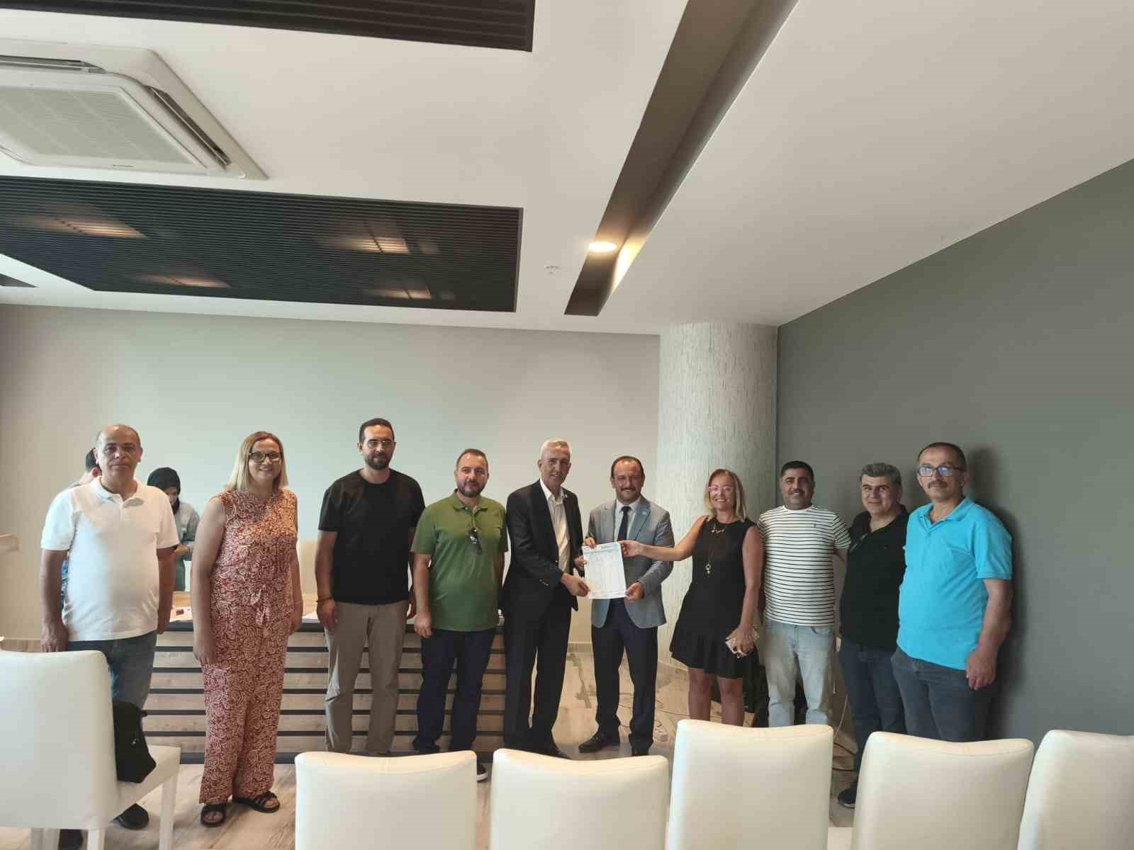 Genç Eğitim Sendikası Bursa Şubesi törenle açıldı 