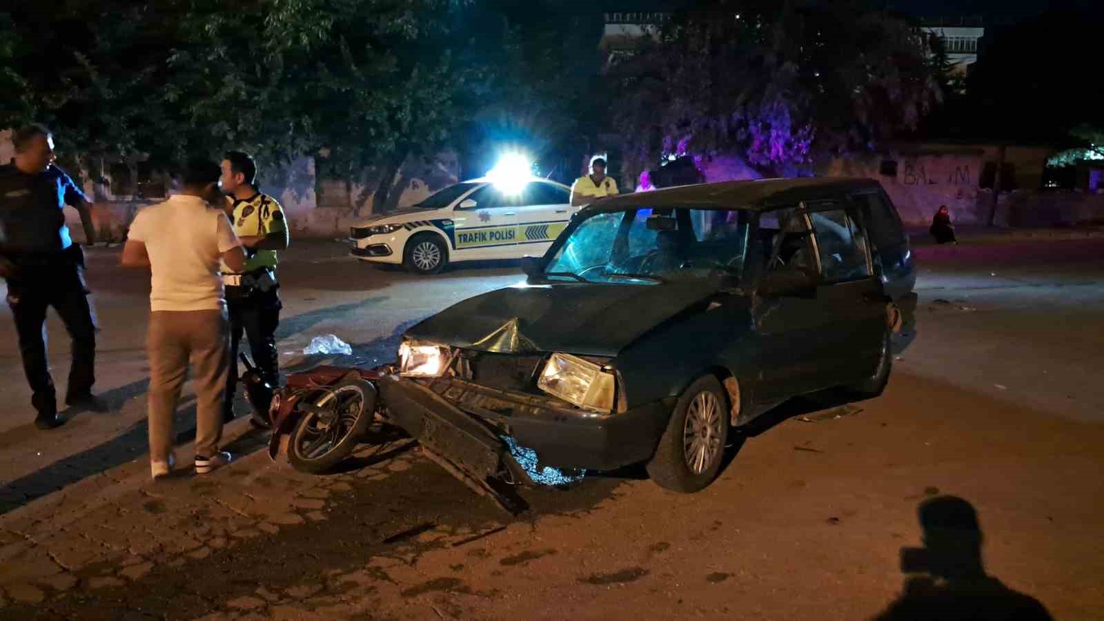 Karaman’da otomobil ile motosiklet çarpıştı: 2 yaralı 