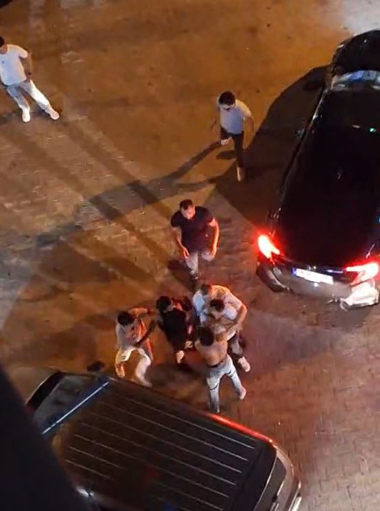 Esenyurt’ta düğün salonunda başlayan 3 saatlik kavga, sokağa taştı 