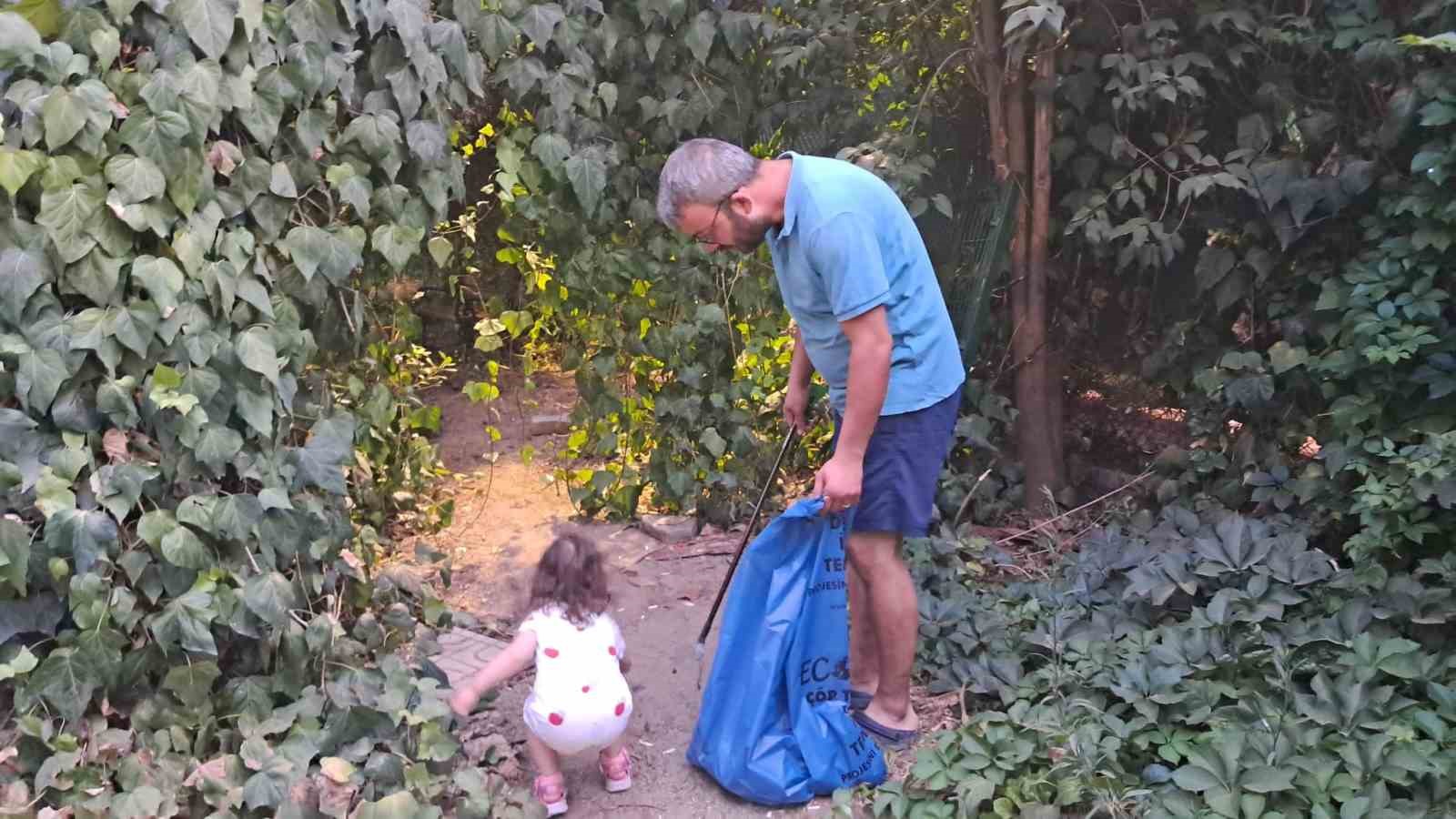 Minik Elif’ten büyüklere çevre dersi 