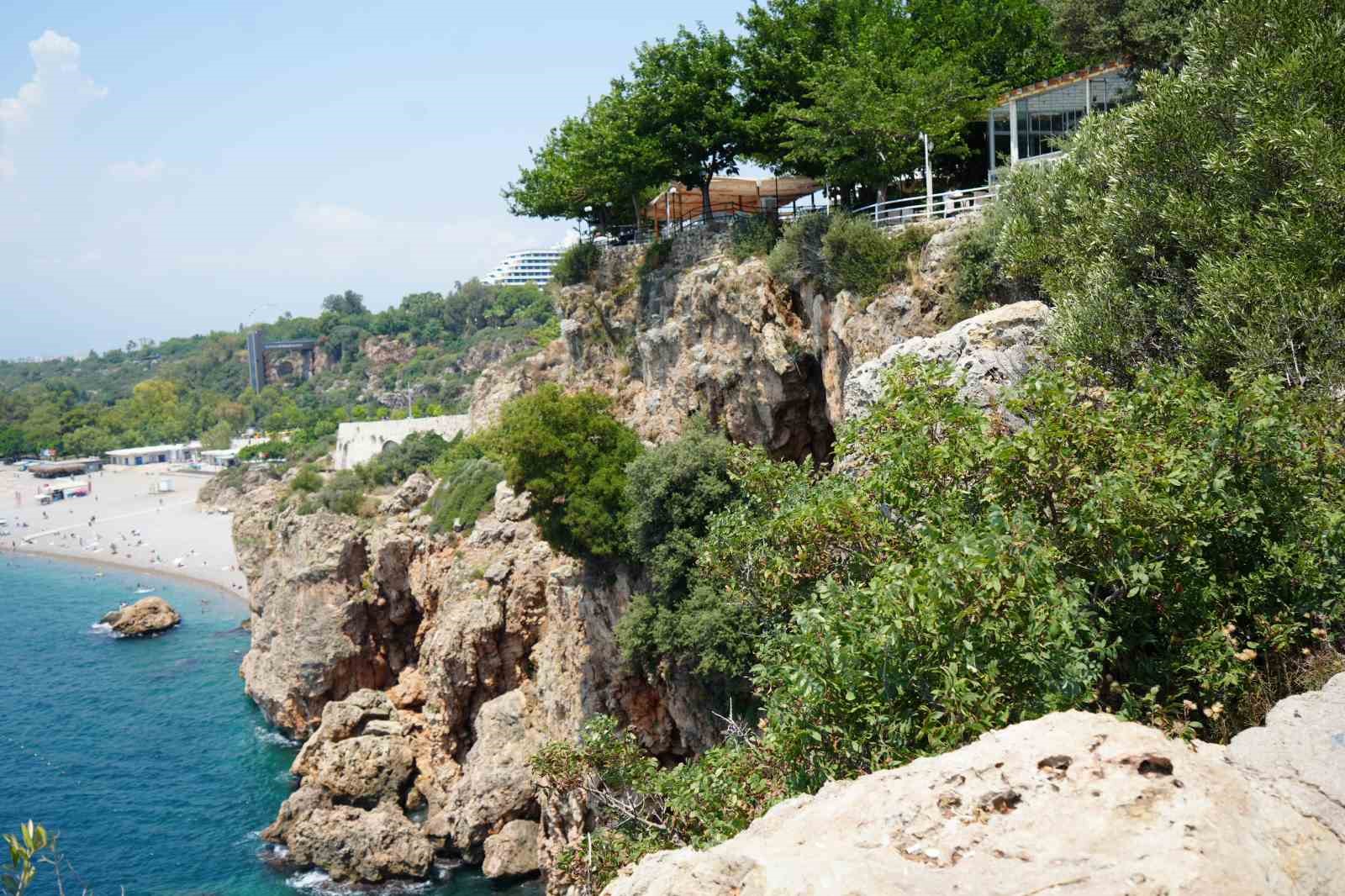 Antalya falezlerinde bazı bölgelerin koruma statüsü değiştirildi 