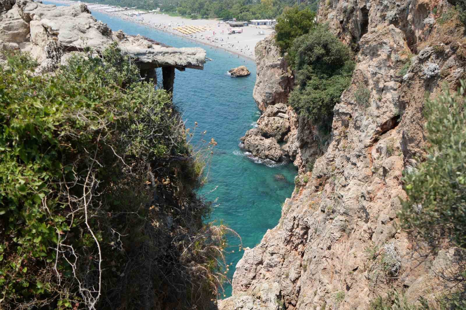 Antalya falezlerinde bazı bölgelerin koruma statüsü değiştirildi 