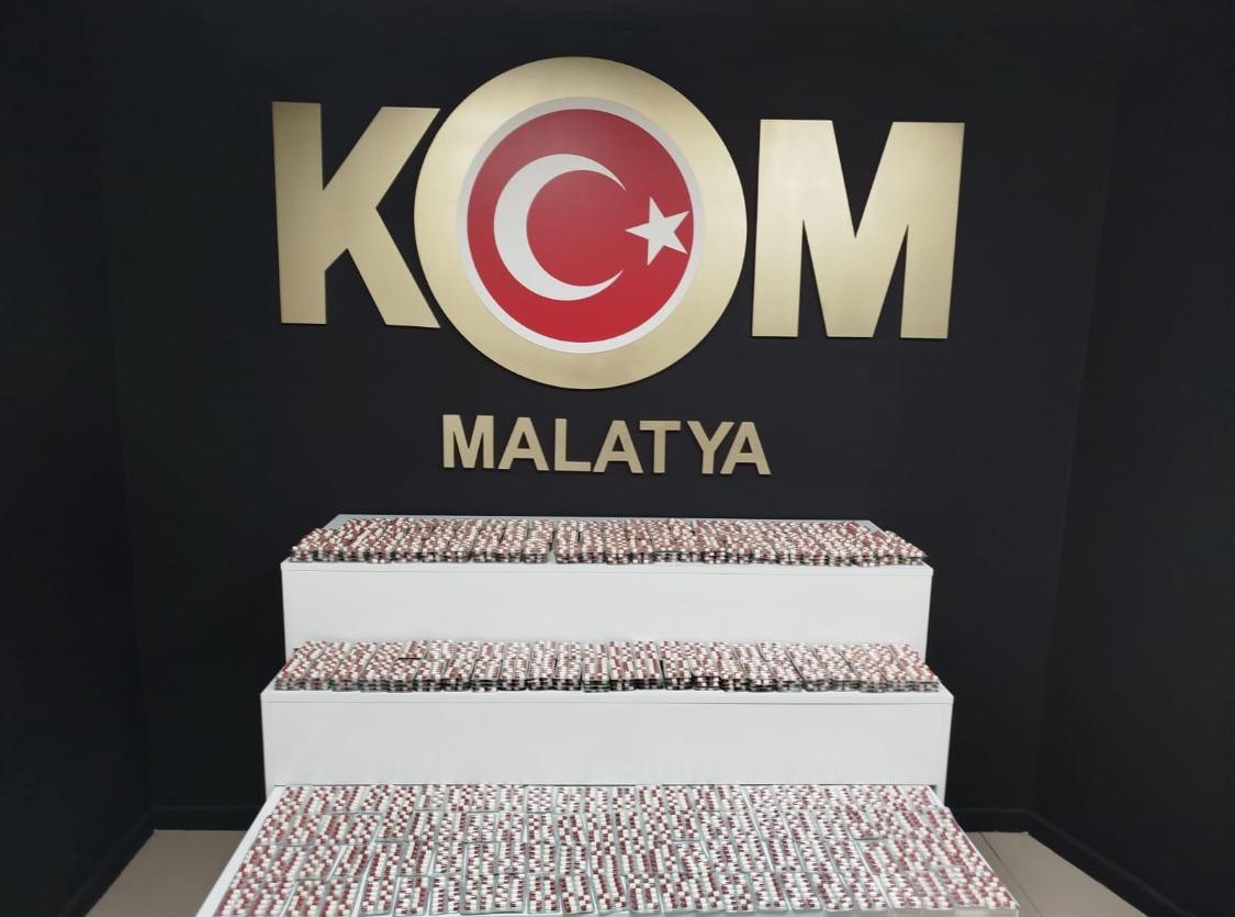 Malatya’da 8 binin üzerinde sentetik hap ele geçirildi