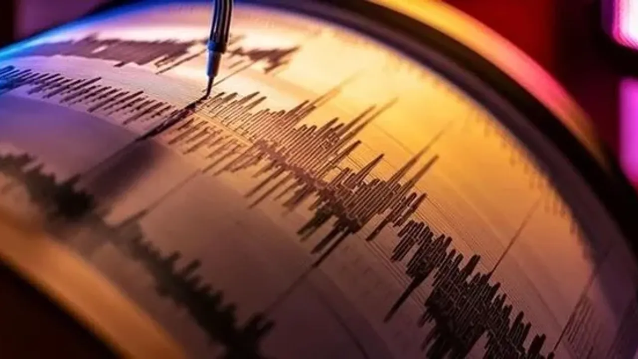 Rusya’da 7.4 ve 6.7 büyüklüğünde iki deprem Rusya’da 7.4 ve 6.7 büyüklüğünde iki deprem