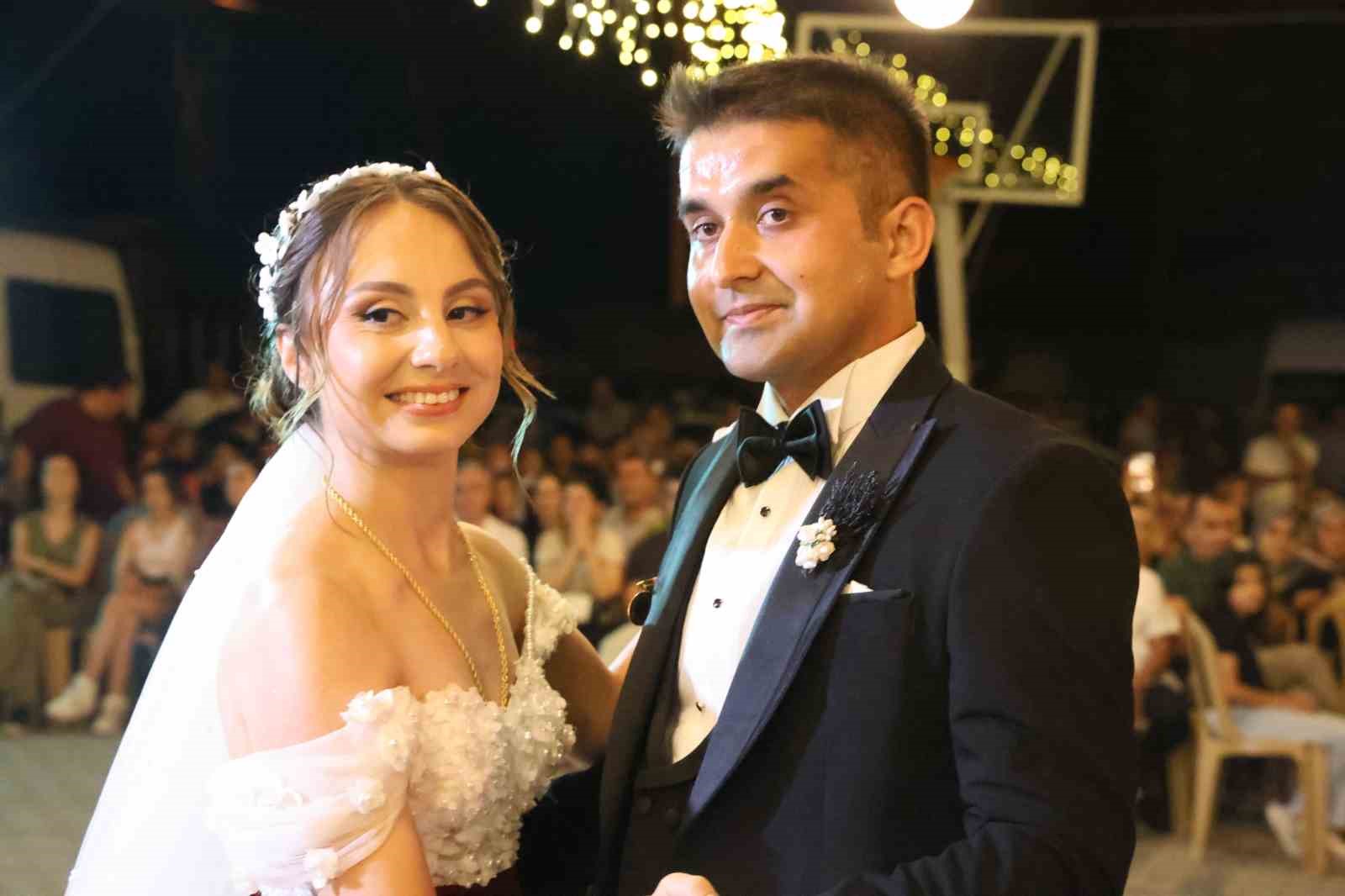 Pençe-Kilit gazisi Üsteğmen Duran dünya evine girdi 