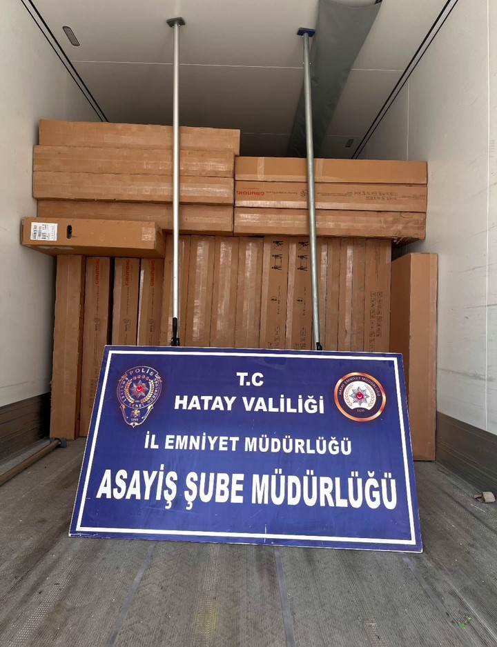 Yüzlerce televizyonla 25 milyon TL’lik vurgun yapan şahıslar polisten kaçamadı 