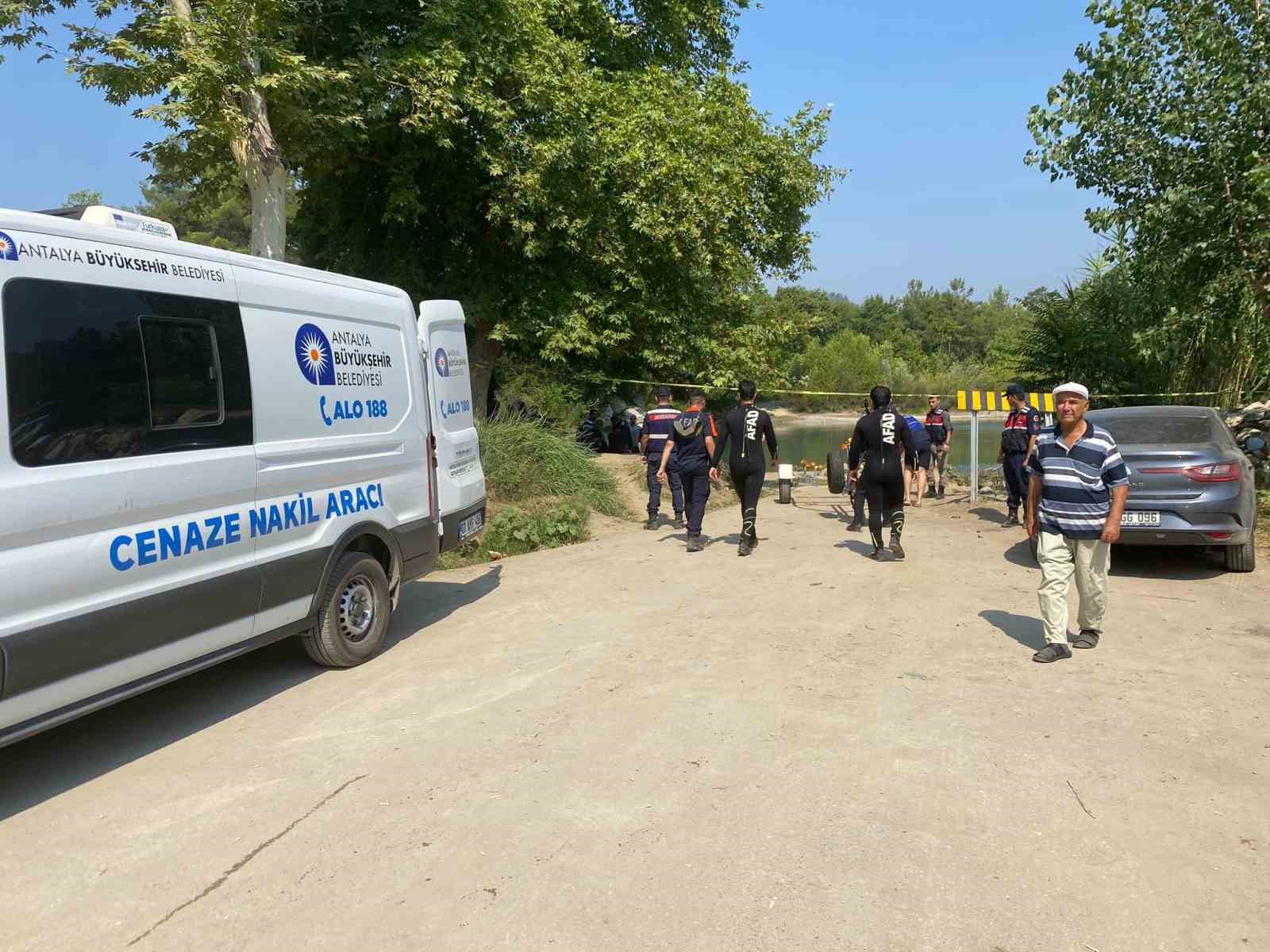 Irmağa düşen topu almak isterken akıntıya kapılan lise öğrencisinden acı haber 