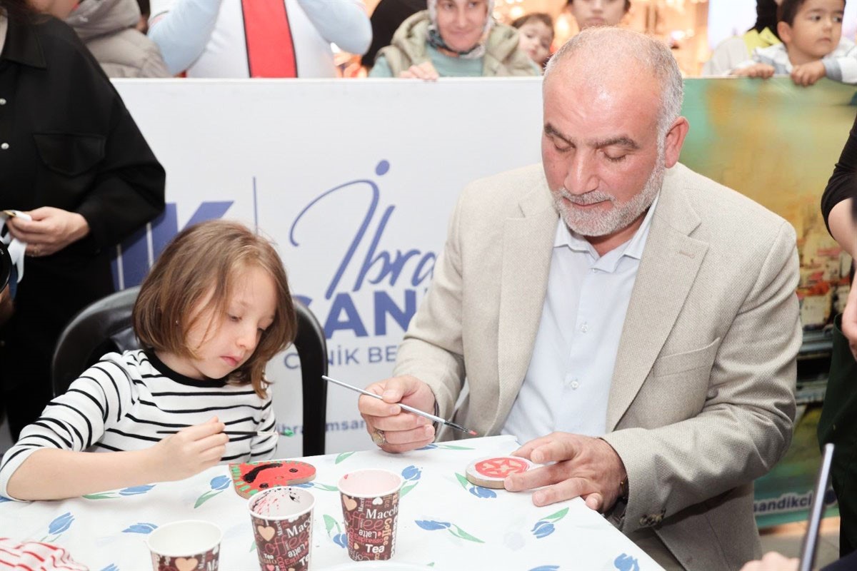 Canik’te ’Aile Yılı’: Çocuk sahibi olan ihtiyaç sahipleri 5 bin TL destek 