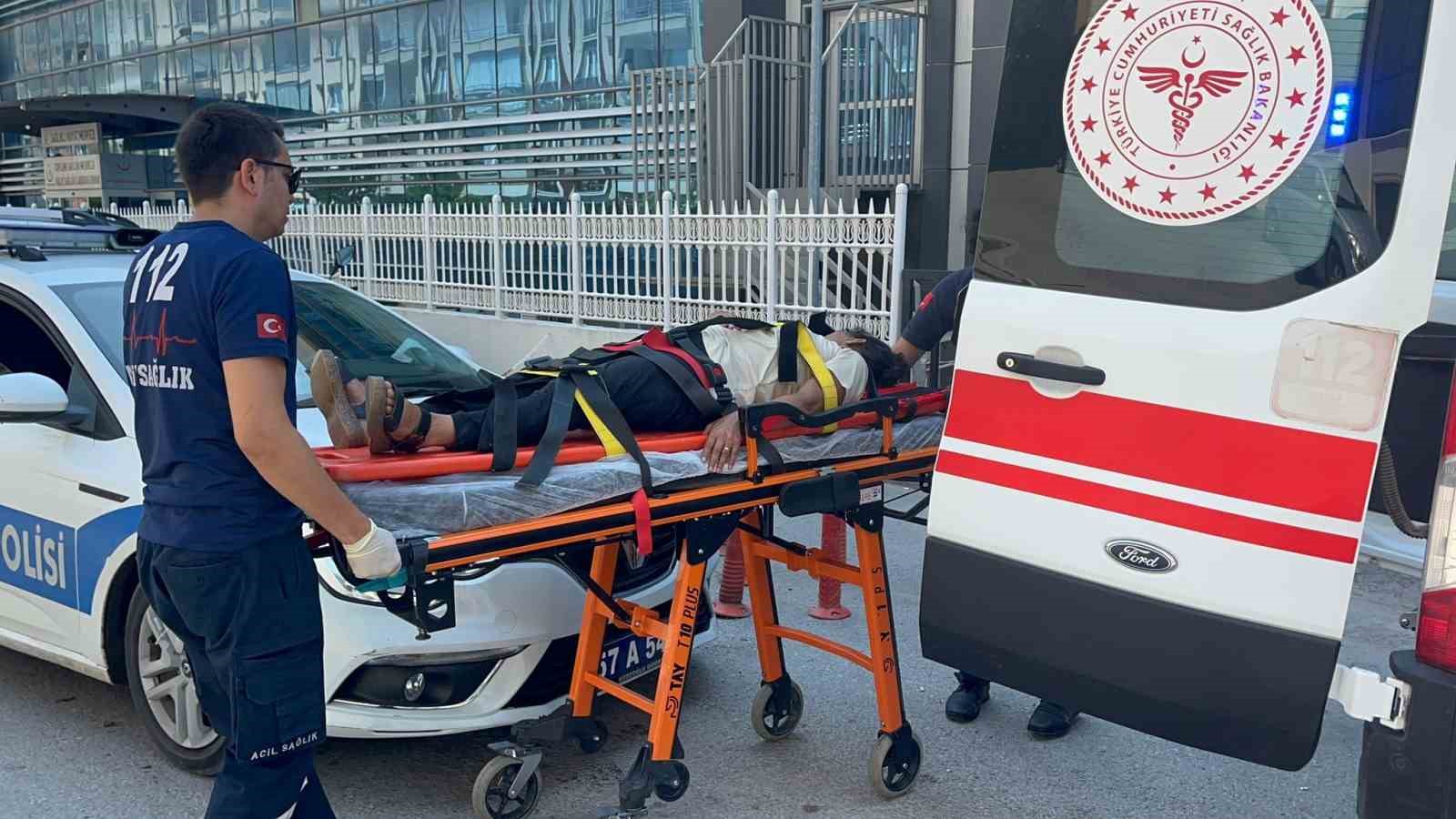 Sinop’ta elektrikli motosiklet devrildi 