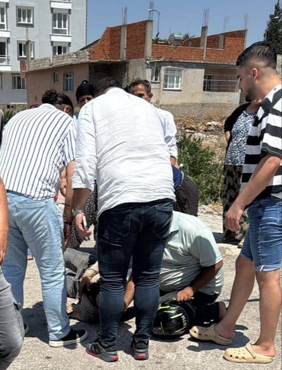 Gaziantep’te motosiklet ile otomobil çarpıştı: 2 yaralı 