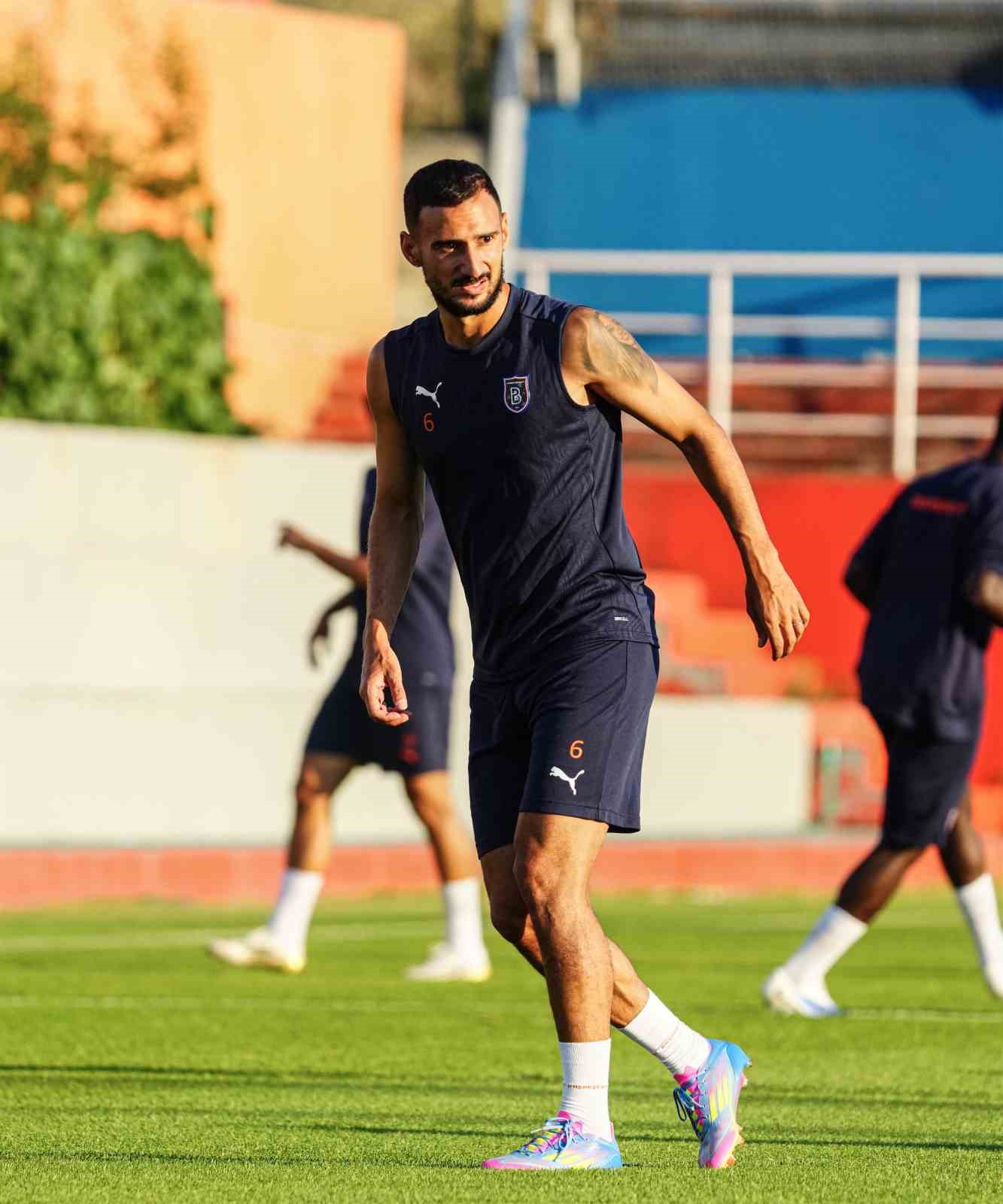 Başakşehir, PFK Cherno More maçı hazırlıklarına devam etti 