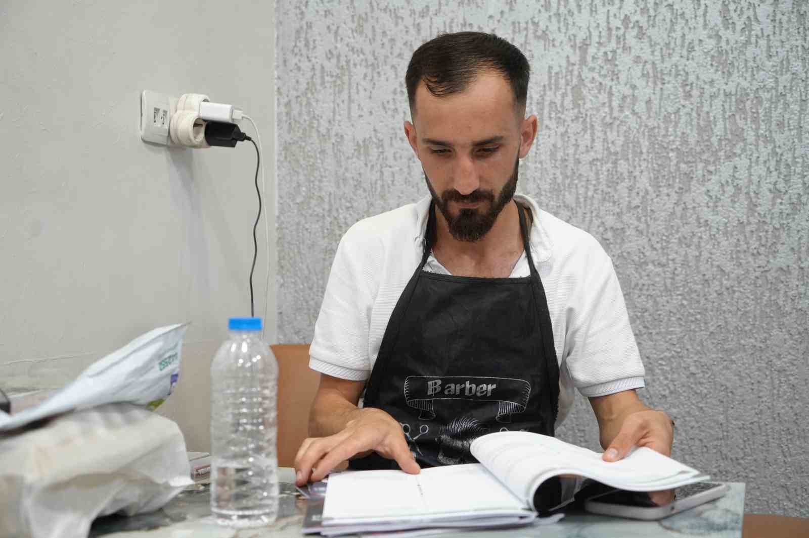 4 kez denedi olmadı beşinci YKS denemesinde annesinin okunmuş suyu umut oldu: 