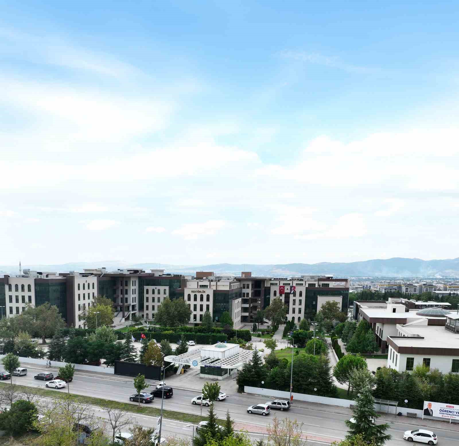 Bursa Teknik Üniversitesine YÖKAK’tan 5 yıllık tam akreditasyon 