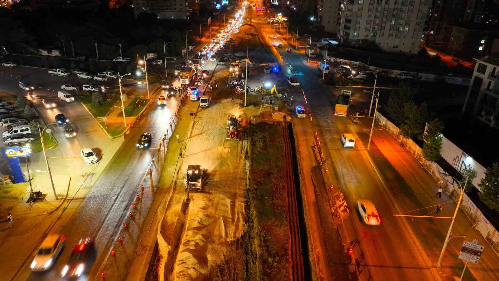 Çöşnük Kavşağı’nda trafik kabusu sona eriyor 