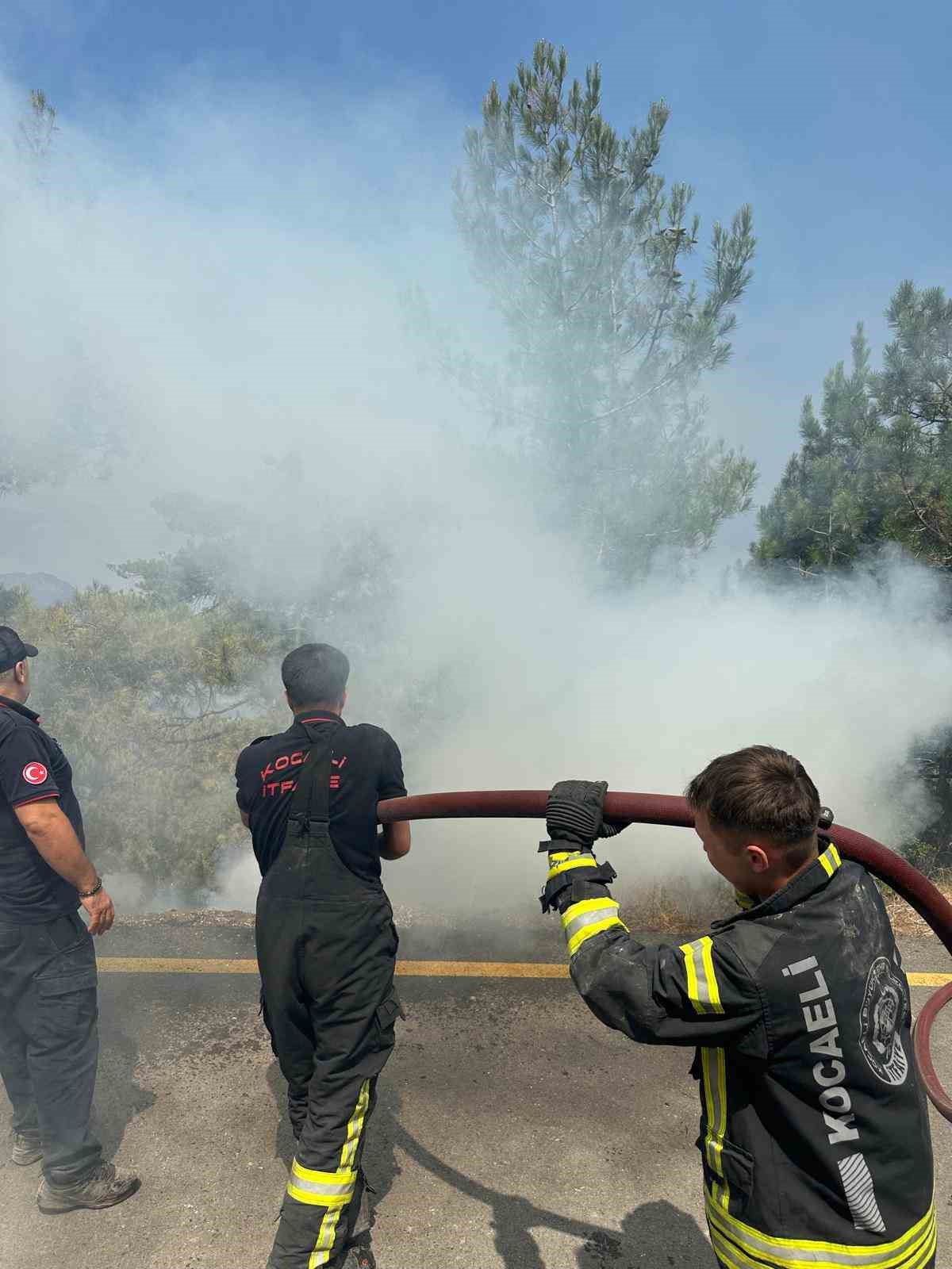 Kocaeli itfaiyesinden Sakarya’ya destek 
