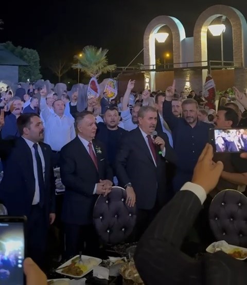 Destici Haşr Suresi okudu 