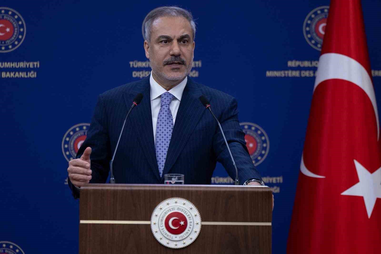 Dışişleri Bakanı Fidan, El Salvadorlu mevkiidaşı Hill ile ortak basın toplantısı düzenledi 