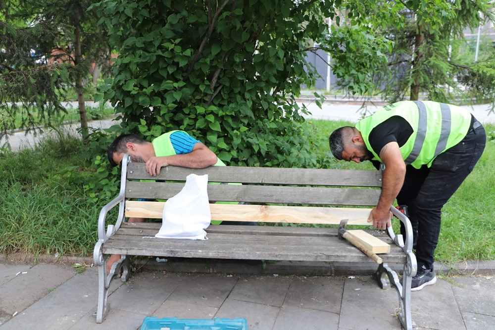 Ardahan’ın park ve bahçeleri yenileniyor 