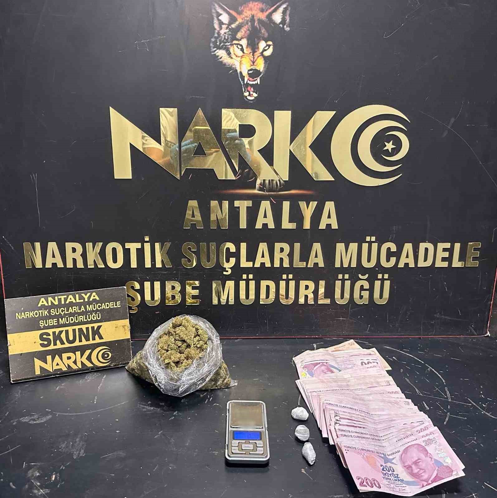 Antalya’da narkotik operasyonlarında 1 haftada çok sayıda uyuşturucu madde ele geçirildi 