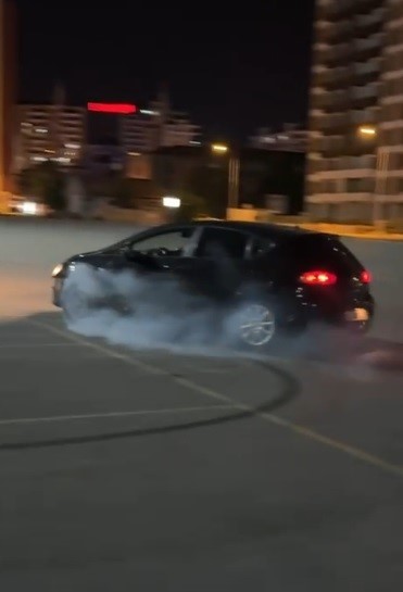 Drift atıp video çektiren sürücüye 55 bin lira ceza 