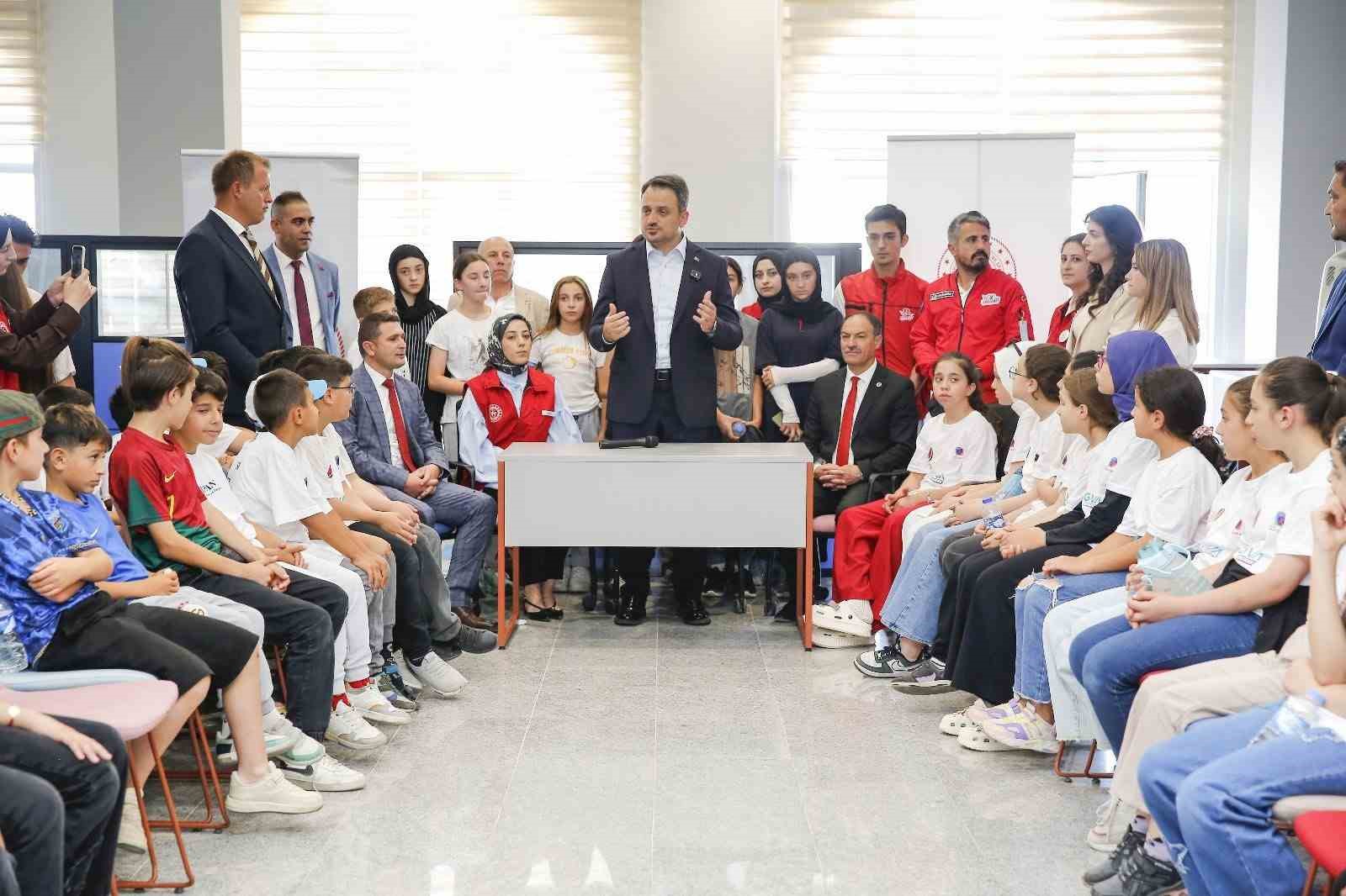 Gençlik ve Spor Bakan Yardımcısı Eminoğlu Bayburt’ta 