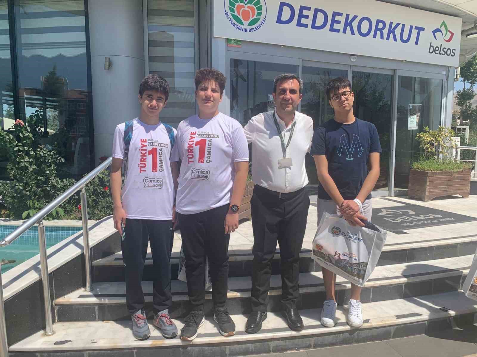 LGS Şampiyonlarına Başkan Sami Er’den özel kutlama 