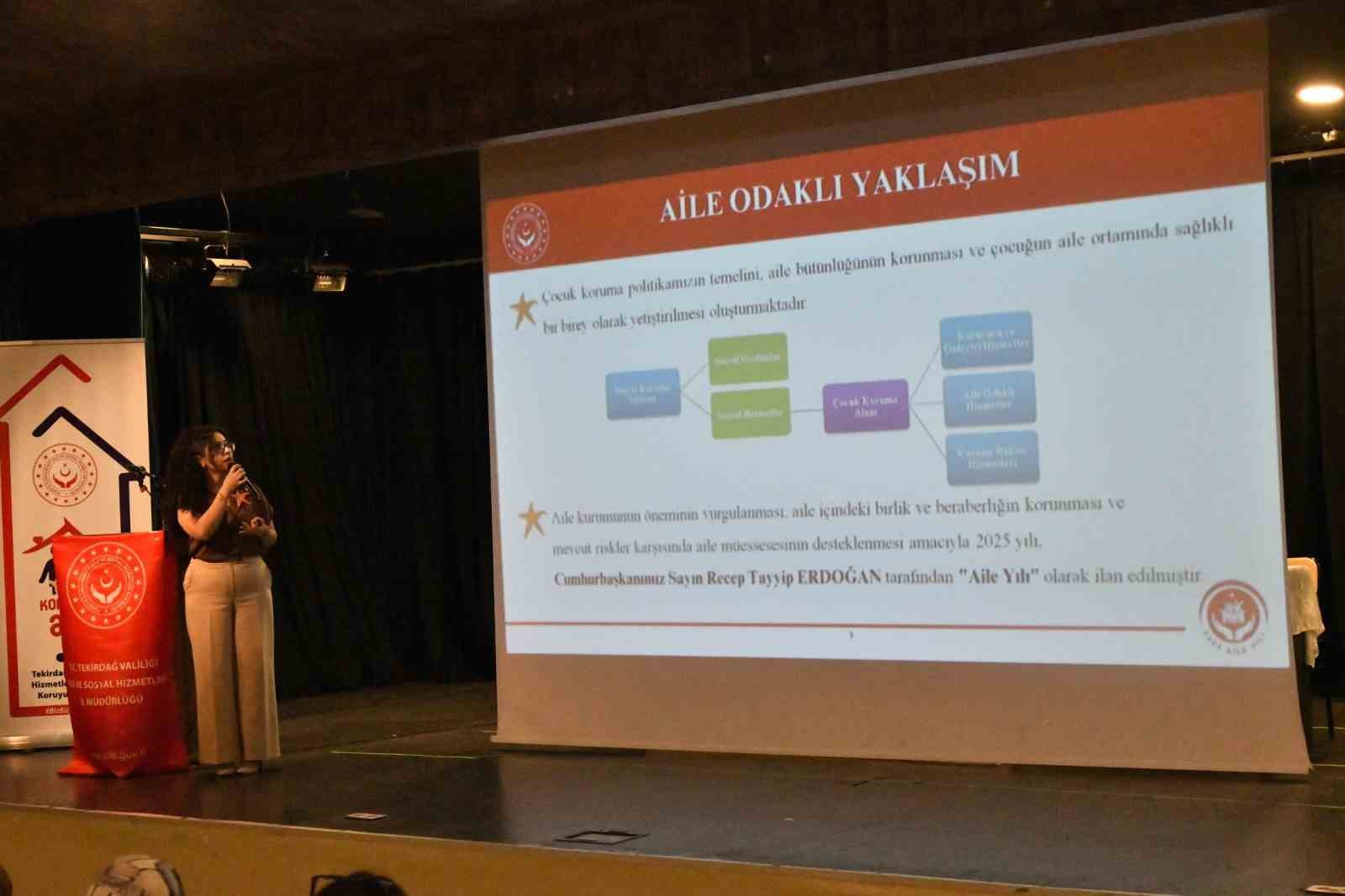 Tekirdağ’da Gönül Elçileri ile Koruyucu Aile Farkındalık Toplantısı düzenlendi 