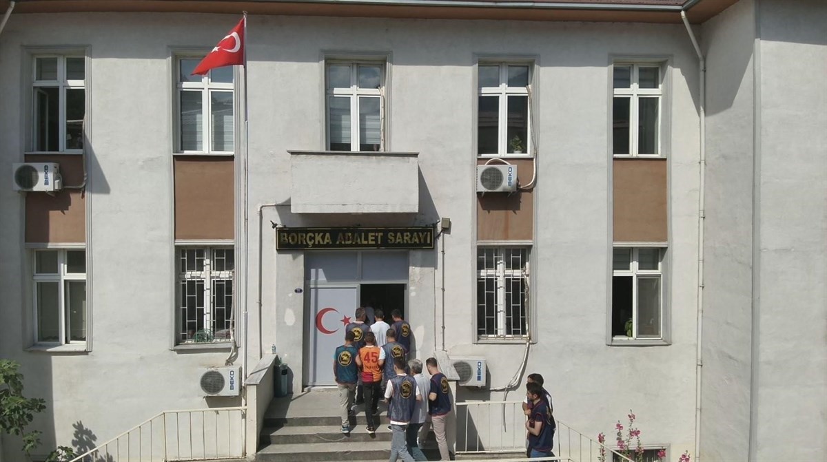Artvin merkezli 5 ilde nitelikli dolandırıcılık operasyonu: 7 tutuklama 