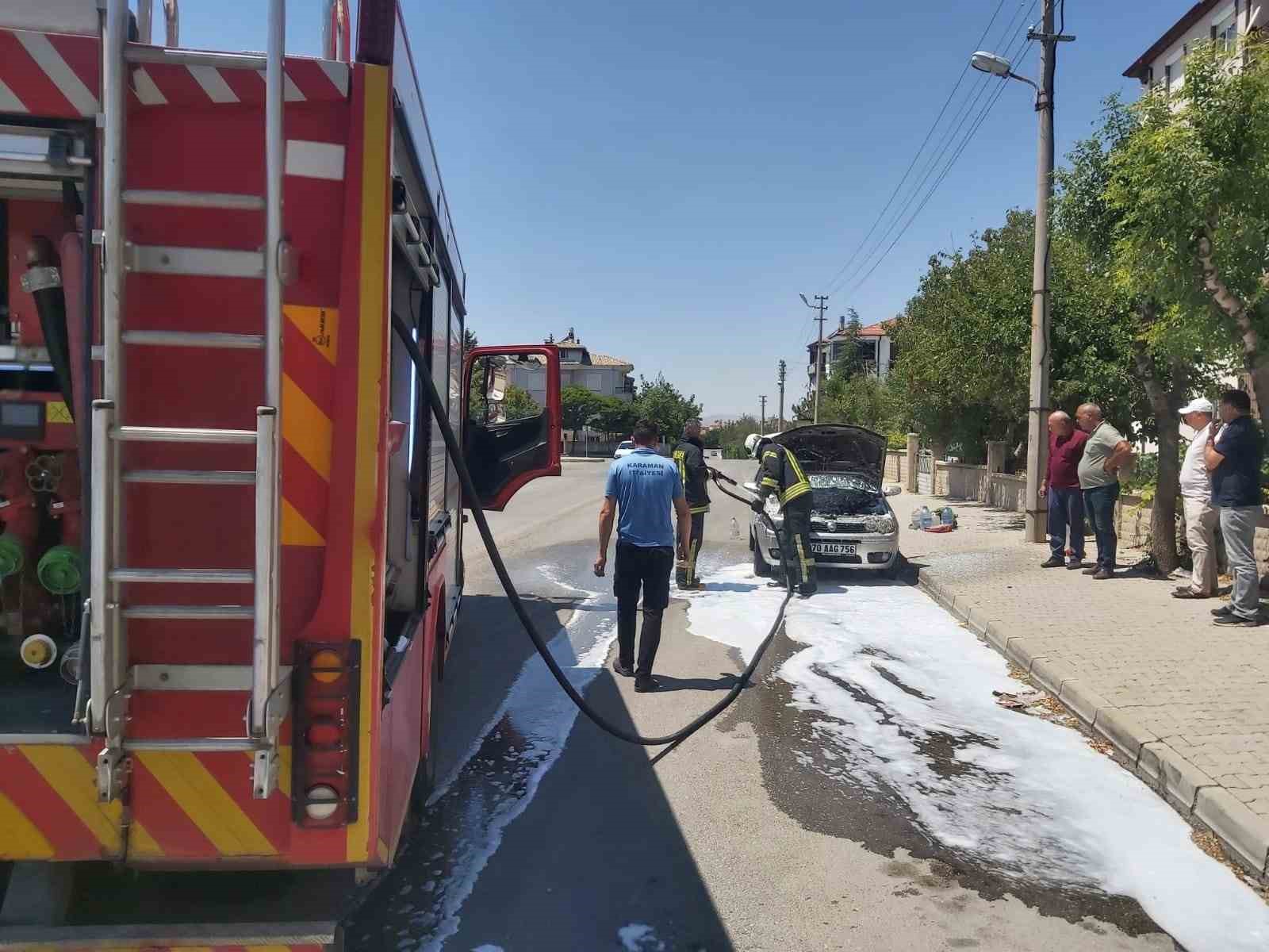 Karaman’da oto yangını 