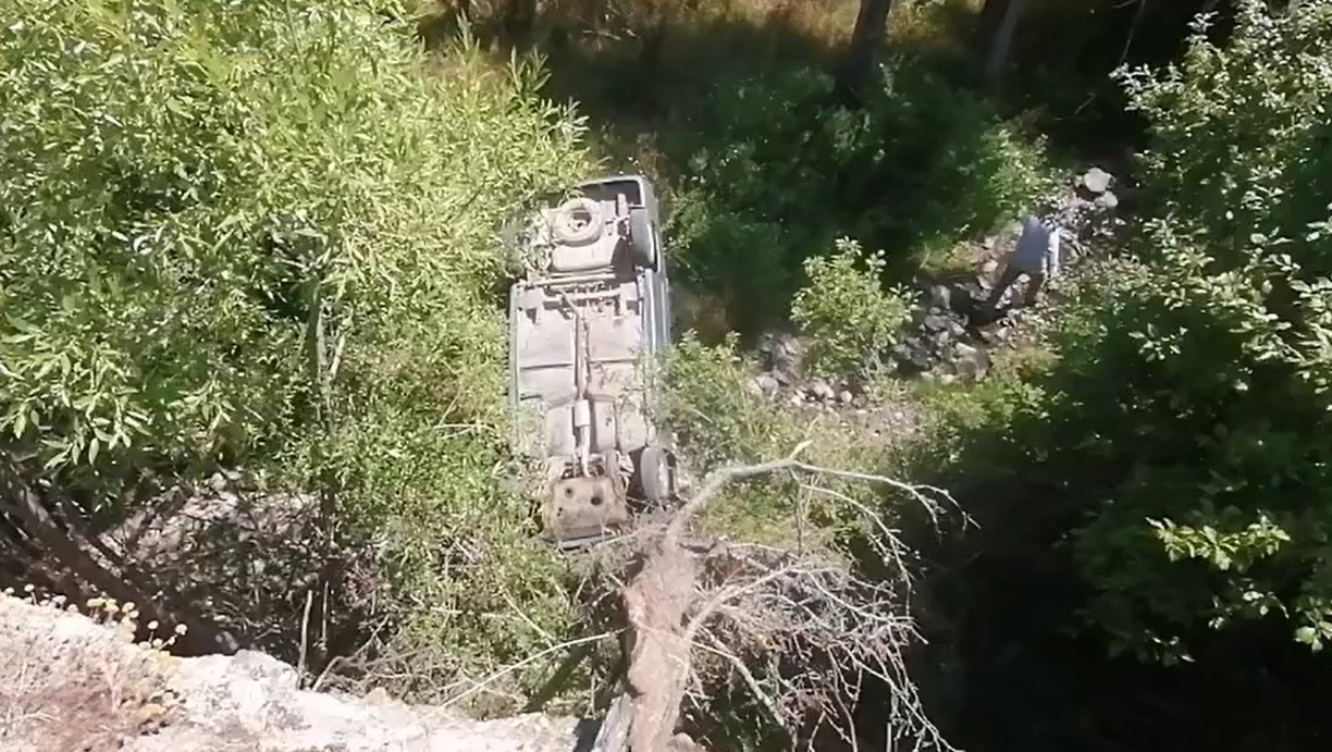 Kastamonu’da yeni evli çift, kazada yaralandı 