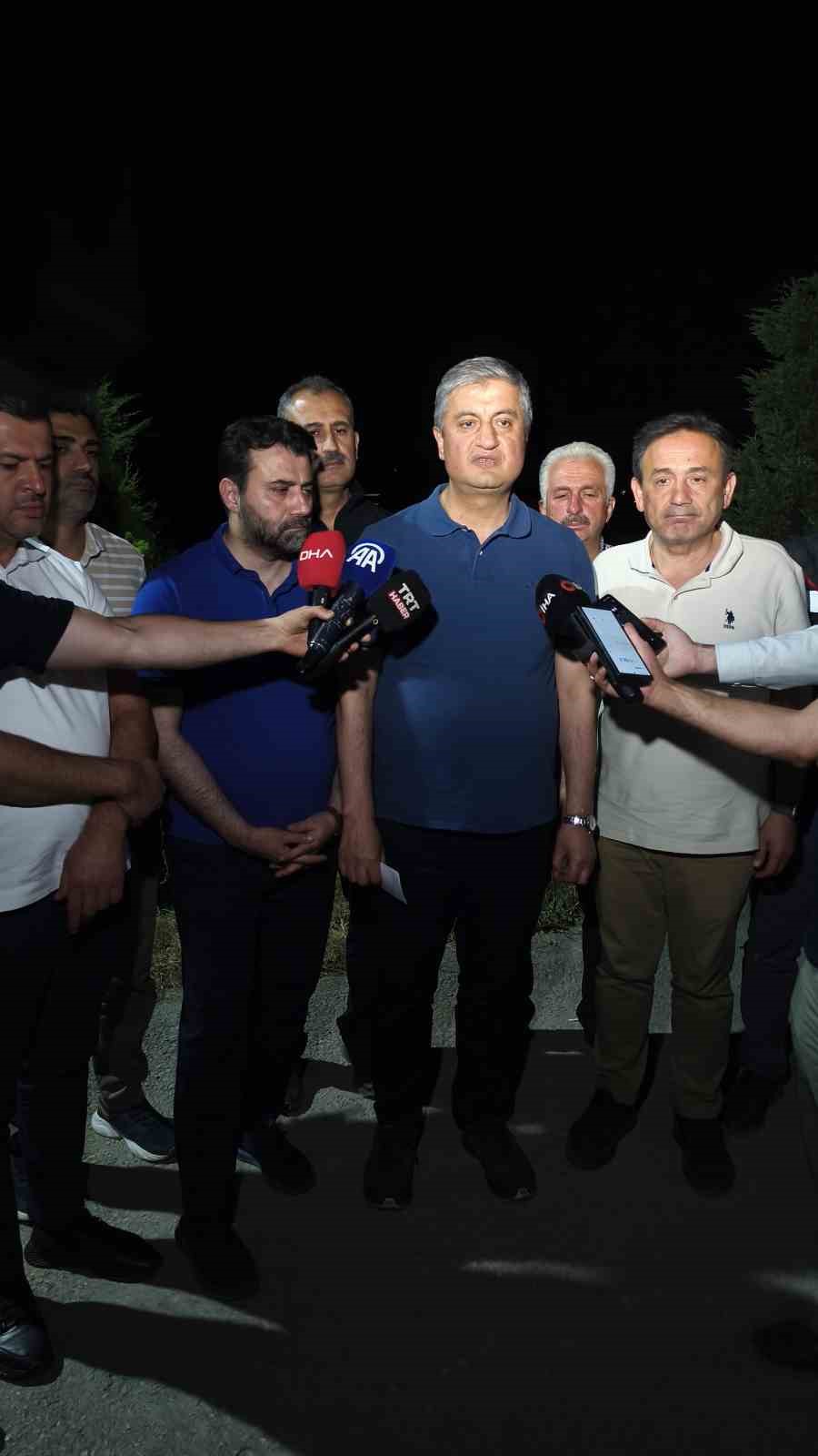 Vali Yavuz: 