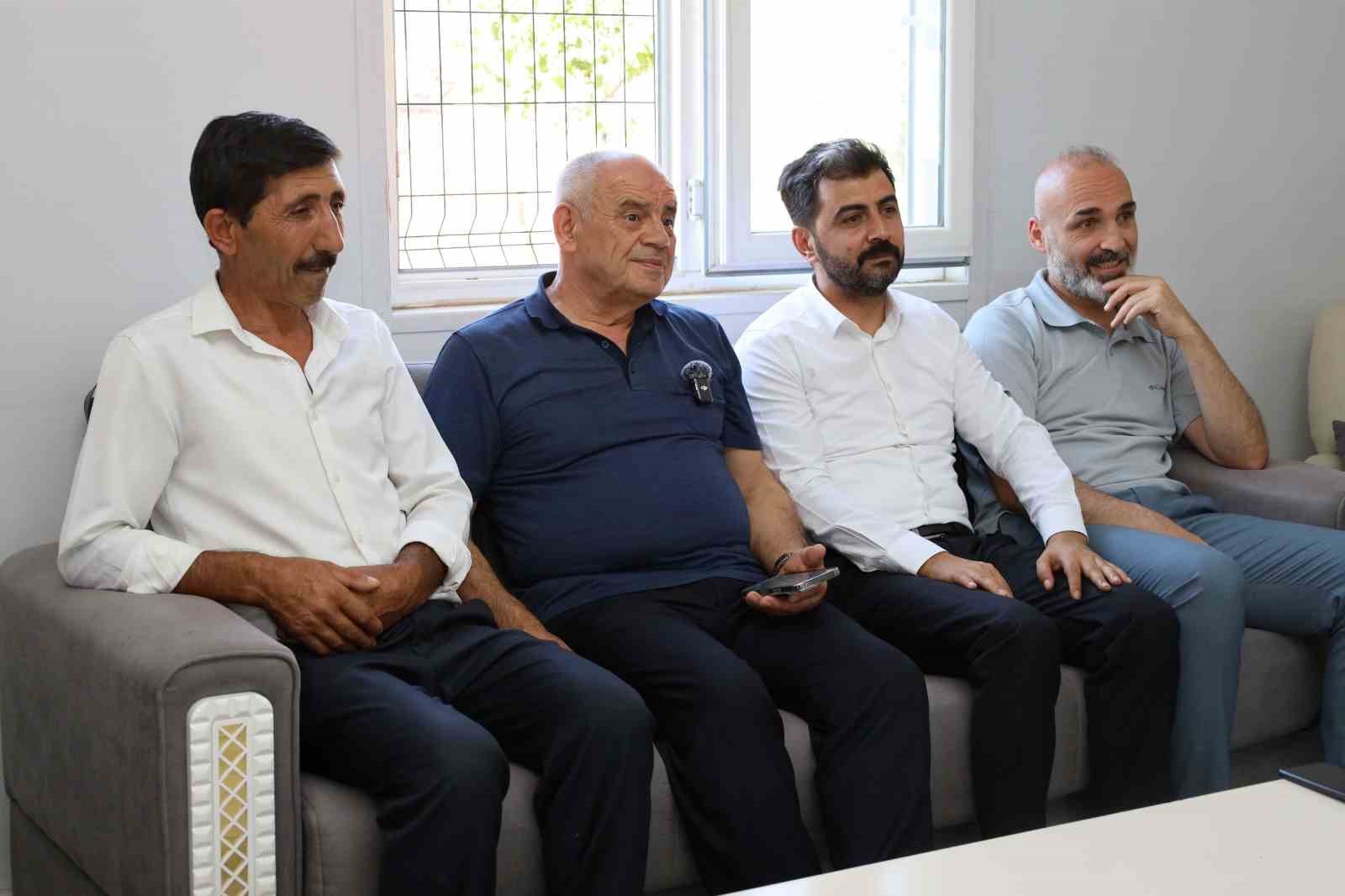 Başkan Öztürk; Burhaniye, Balcıçakırı, Çavdaruşağı ve Çubukharmanı mahallelerinde vatandaşlarla buluştu 