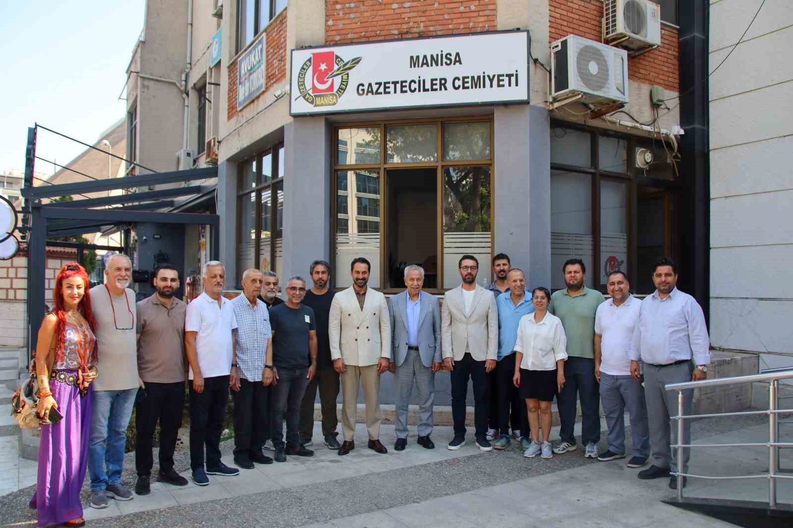 Manisa basınının sorunları masaya yatırıldı 