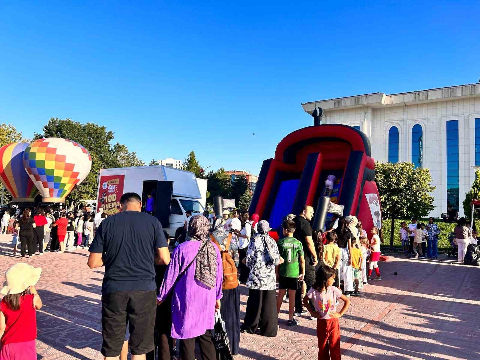 Ankara’da ‘4’üncü Pursaklar Çocuk Şenliği’ başladı 