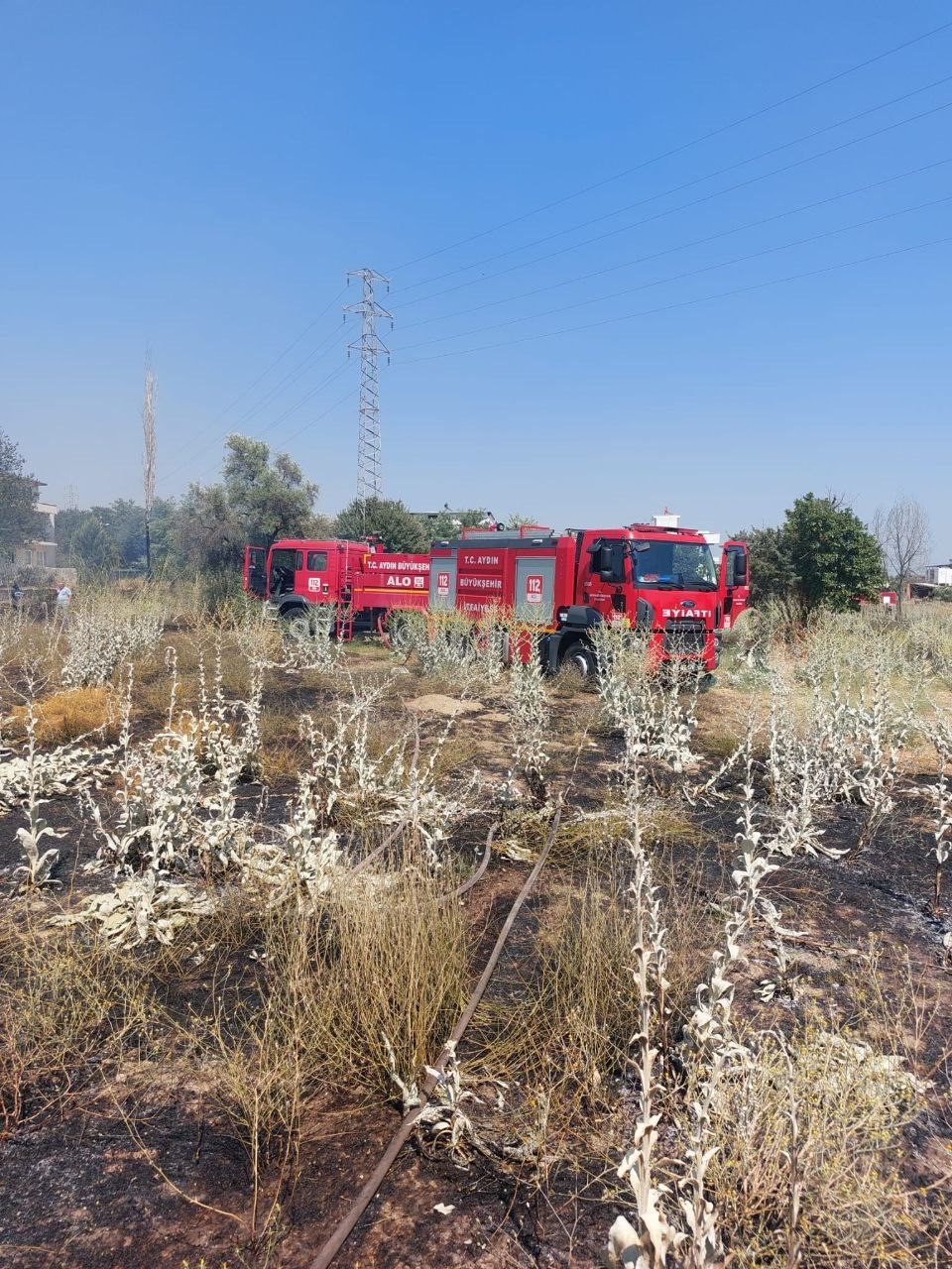 Aydın Büyükşehir İtfaiyesi 2 günde 55 yangına müdahale etti 