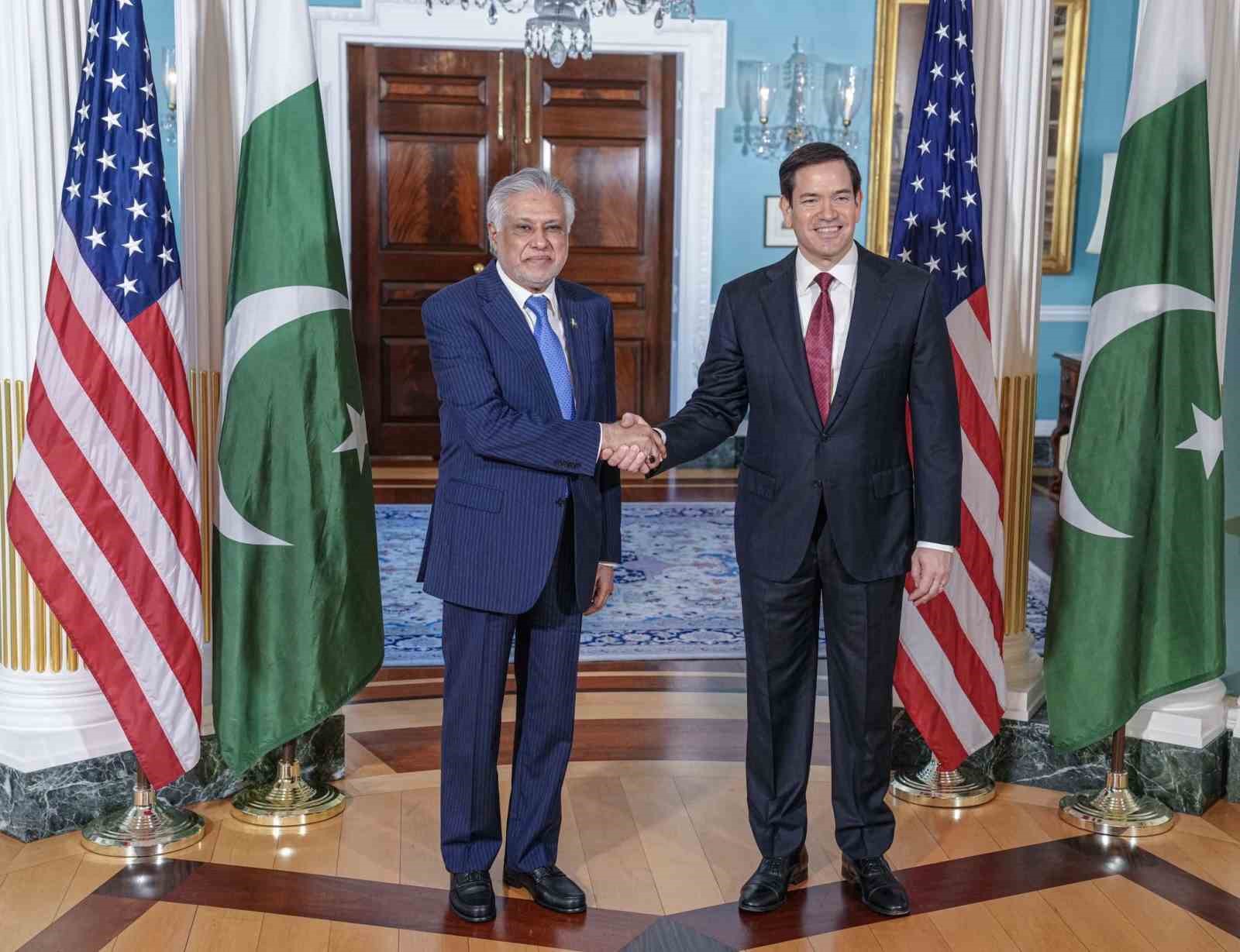 ABD Dışişleri Bakanı Rubio, Pakistanlı mevkidaşı Dar ile bir araya geldi