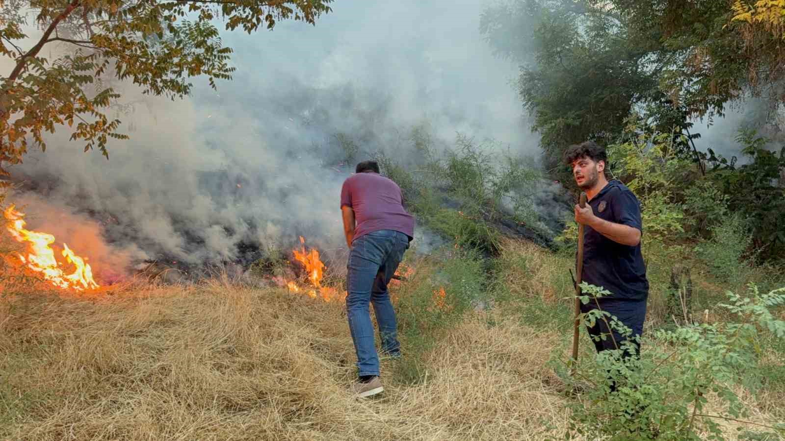 Polatlı’da otluk alanda çıkan yangın söndürüldü 
