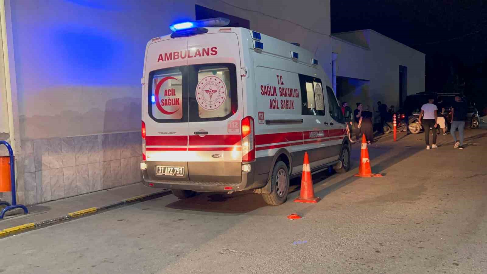 Hatay’da yüksek ateş şüphesiyle hastaneye kaldırılan 2 asker hayatını kaybetti 