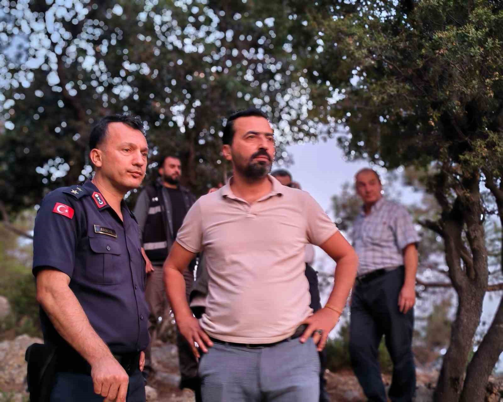 Kozan’daki orman yangını kısmen kontrol altında 