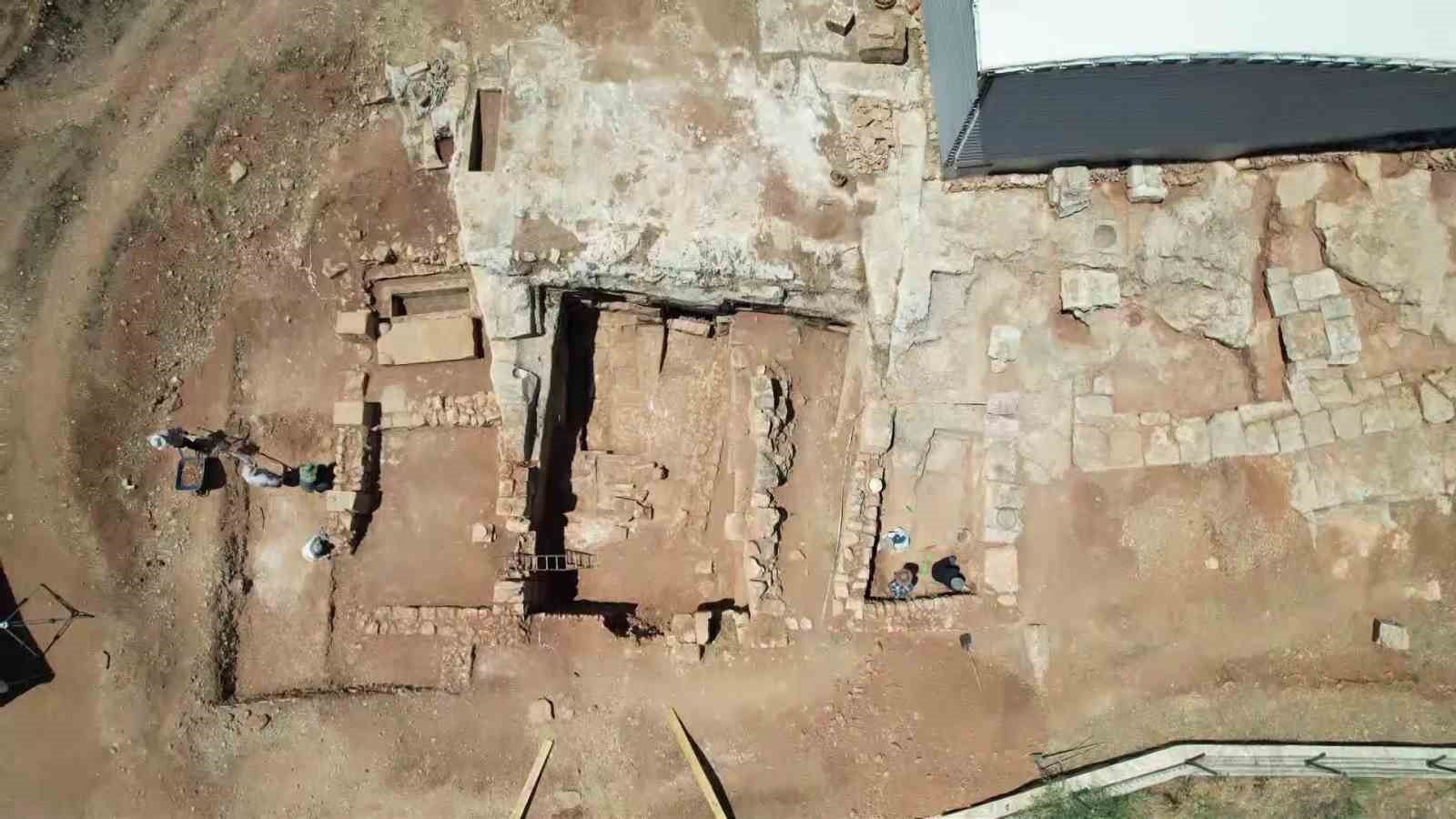 Restore edilen ’Cennet Bahçesi’ mozaiği ziyarete açıldı 