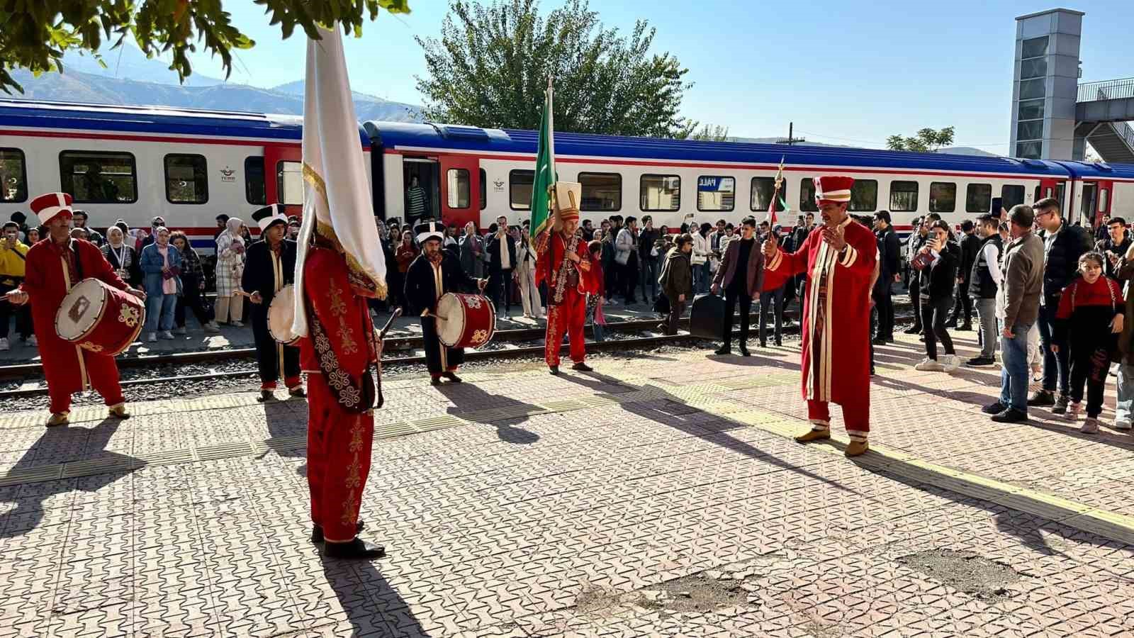 FÜ Rektörü Göktaş’tan tercih çağrısı: 