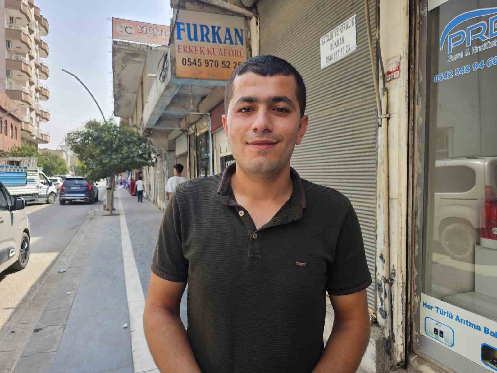 Şırnak’ta aynı anda iki mevsim yaşandı: Bir yanda kavurucu sıcak, diğer yanda yağmurun getirdiği serinlik 