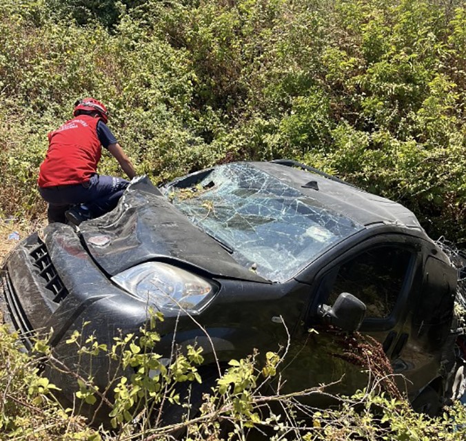 Balıkesir-Bandırma karayolunda feci kaza: 1 ölü, 2 yaralı