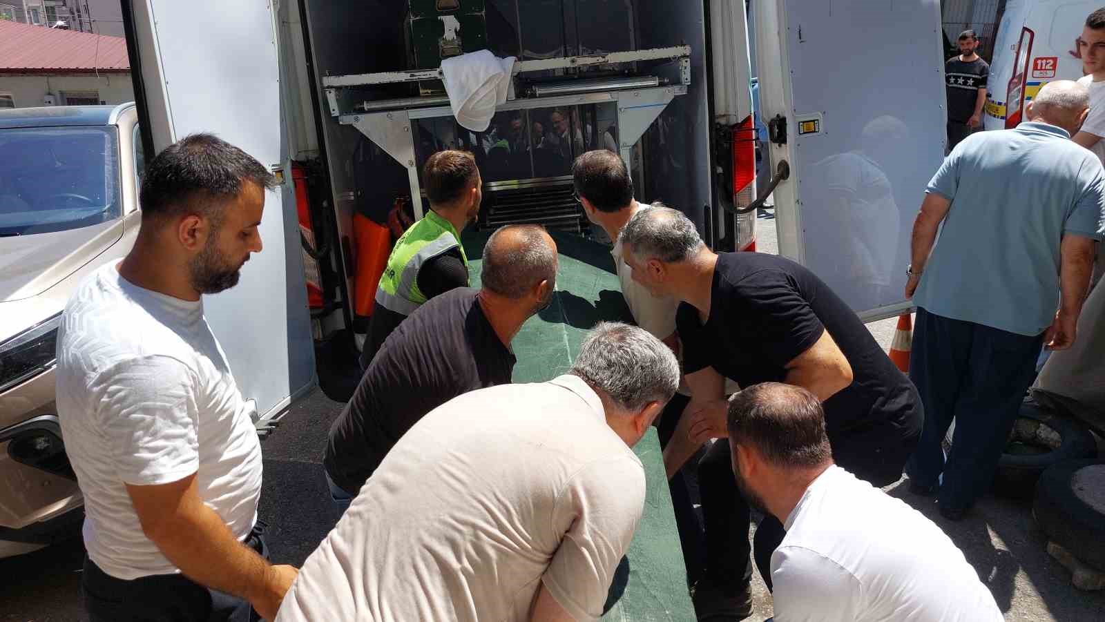Samsun’da 29 yaşındaki genç arkadaşlarının evinde ölü bulundu 