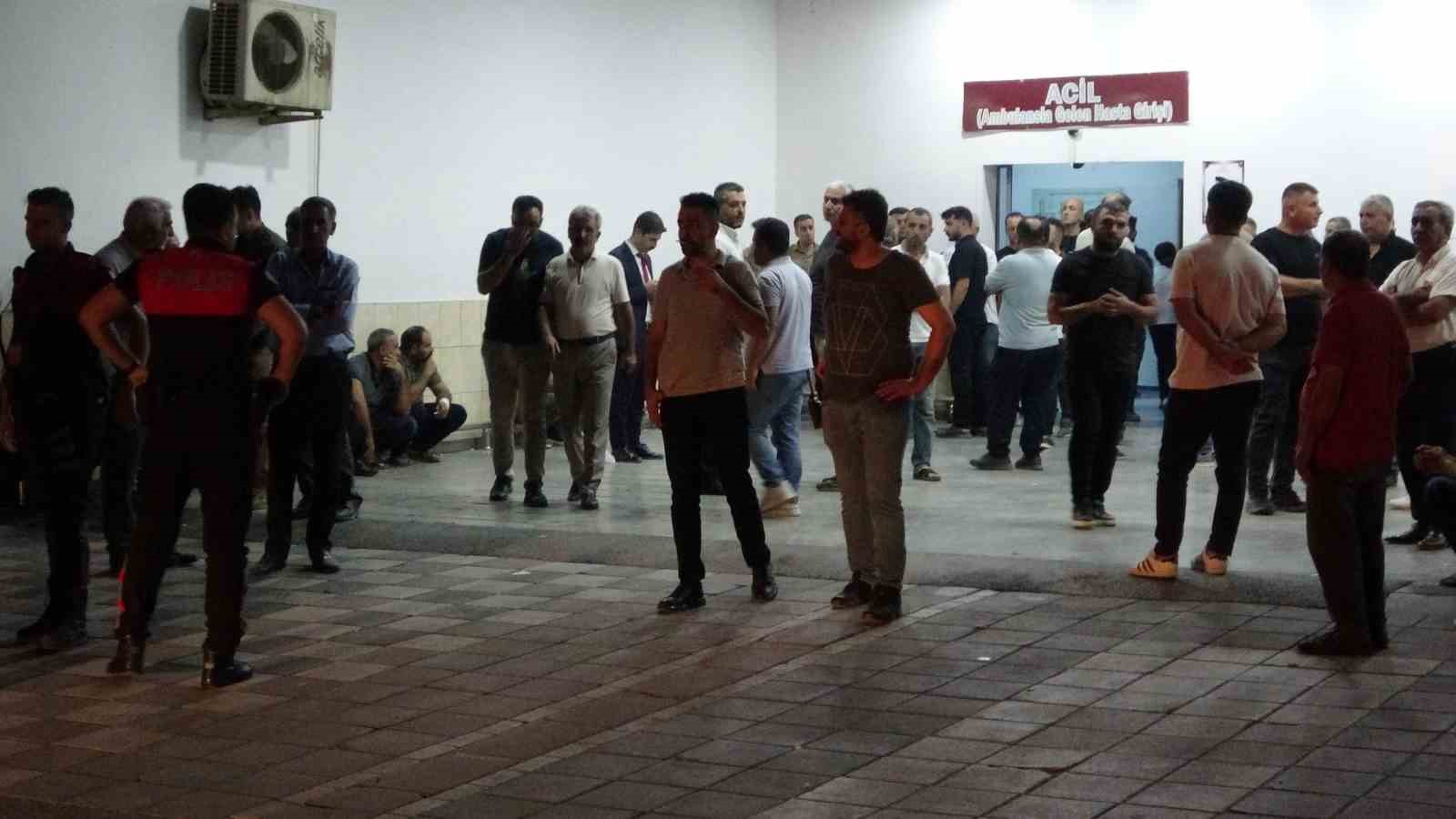 Yem makinesine düşen adam hayatını kaybetti 